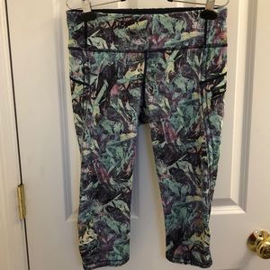 Lululemon multicolored capris